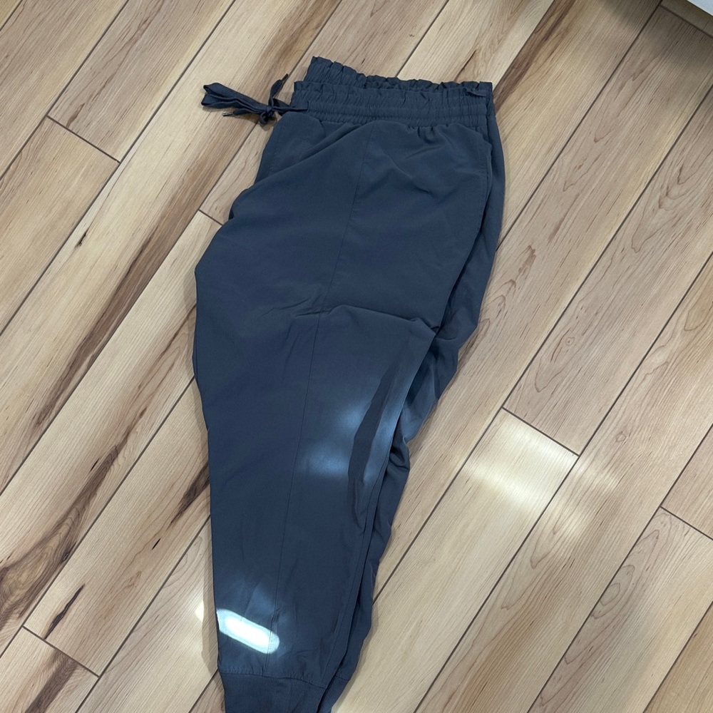 Time and Tru Light Gray Maternity Pants